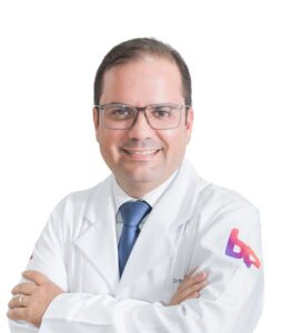 Dr. Breno Gusmão - frente sorrindo
